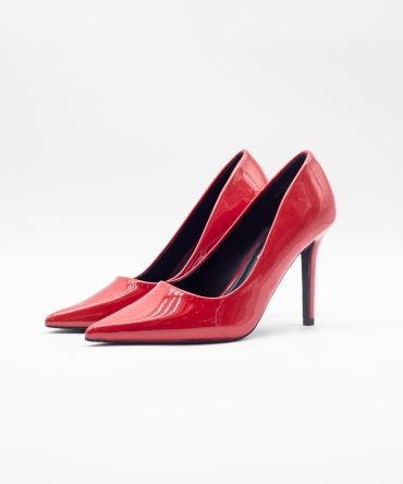 Stiletto rojo